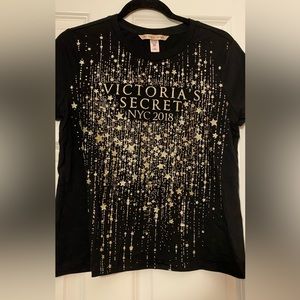 Victoria’s Secret tee